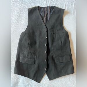 Kroon life,luxury,livity grayish olive Corduroy  Button-Up Vest Size M